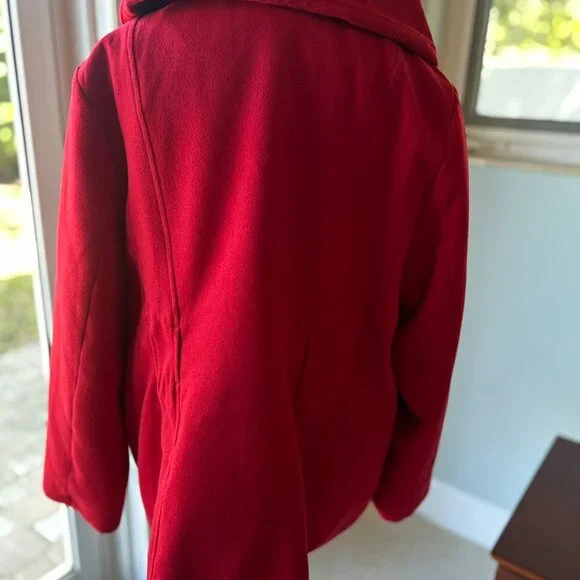 CENTIGRADE Size XL Red Short Winter Coat with Large Red Buttons - Picture 2 of 7